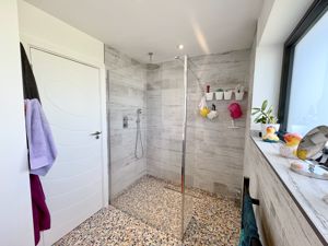 Shower Room- click for photo gallery